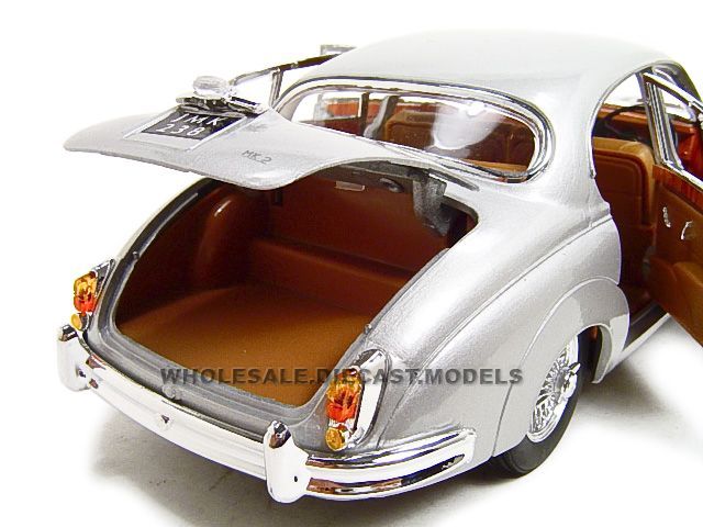 1959 JAGUAR MARK II SILVER 118 DIECAST MODEL CAR  