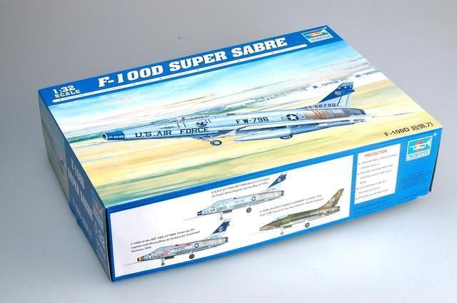   Sabre Attack Fighter TRUMPETER MODEL KIT 2232 Factory Sealed  