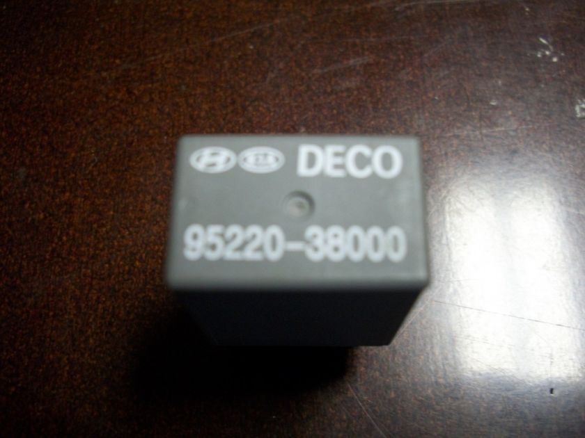 HYUNDAI KIA OEM DECO FUSE RELAY 95220 38000  