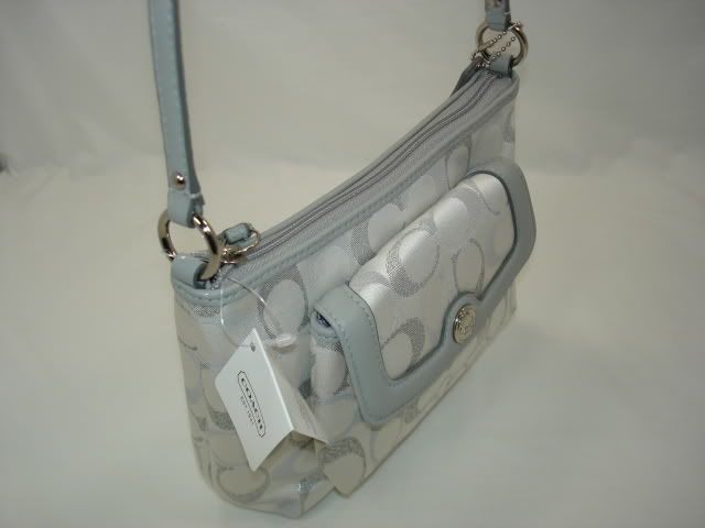 Free Ship NEW COACH 46410 SIGNATURE GREY SILVER POCKET Swingpack 