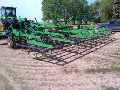 2005 John Deere 726 Soil Finisher  