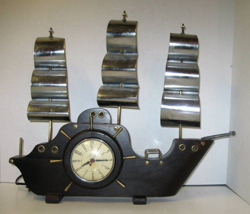 VINTAGE OXFORD SELF STARTING WOODEN SHIP MANTEL CLOCK  