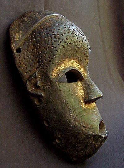 ENCRUSTED DIVINATION MASK   KONGO   REPUBLIC OF CONGO  