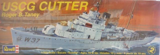 REVELL 1/302 USCG CUTTER ROGER B TANEY MODEL KIT 853015  