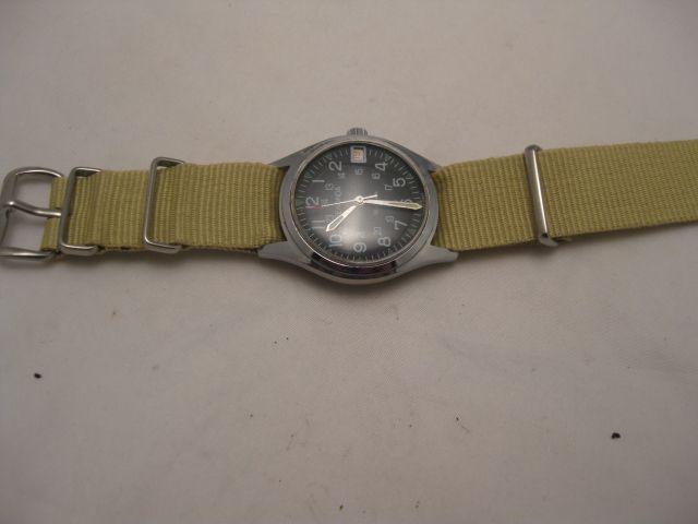 OUR 5TH 1968 1970 SEKONDA 24 HR MILITARY DIAL W/DATE & G 18 DESERT TAN 