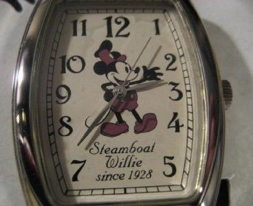 STEAMBOAT WILLIE MICKEY MOUSE QUARTZ WATCH WRISTWATCH NEW IN BOX 