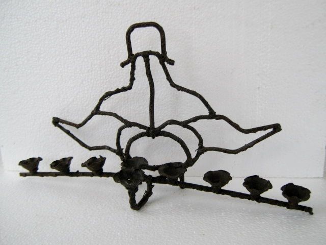 HAND MADE ART SCULPTURE IRON CHANUKAH MENORAH VINTAGE  