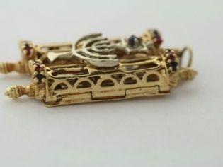 Jewish Torah w/ Menorah Pendant 14k Sapphire Ruby  