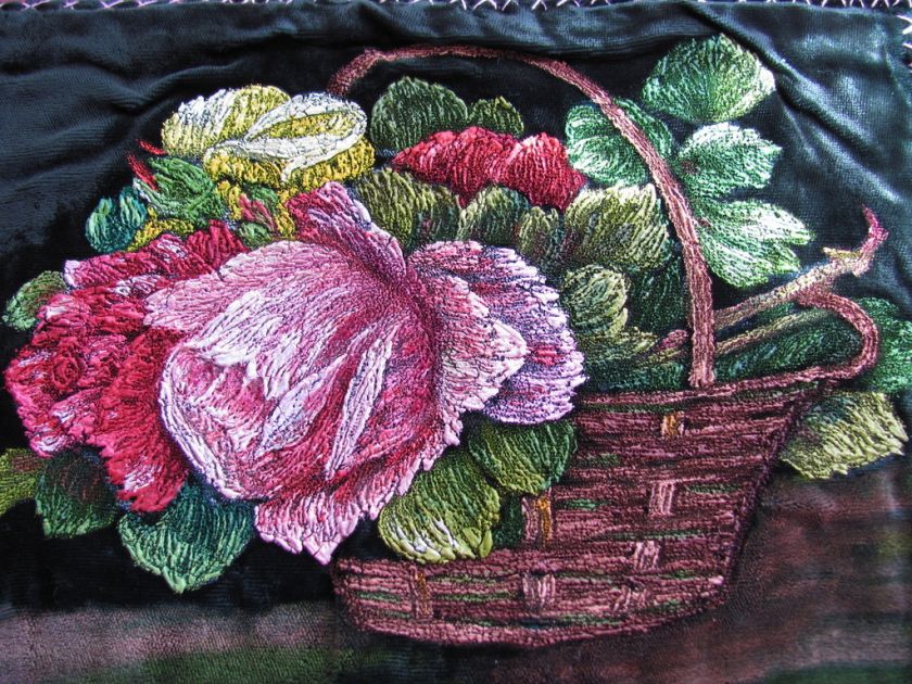 ANTIQUE FRENCH VELVET HP ROSES PAINTING LKE needlework  