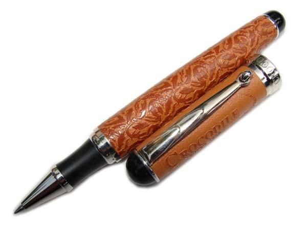 CR26 TAN LEATHER W/CROCODILE LOGO EMBOSSED ROLLER PEN  