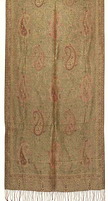 This is an elegant, light weight shawl with a jacquard woven, jamavar 