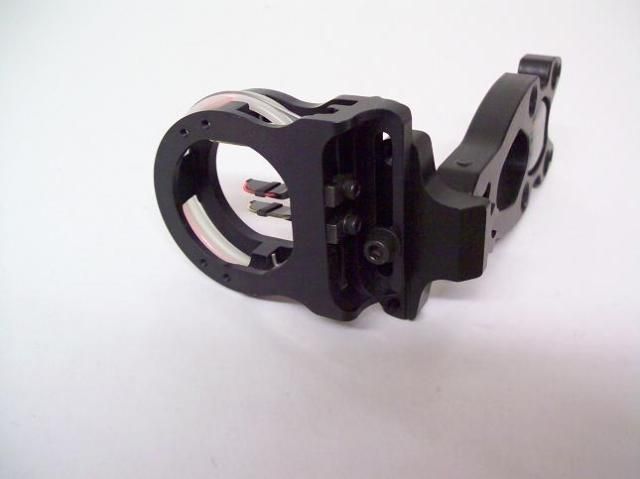 KRONIK 3 PIN OPTIC SIGHT WITH LEVEL  