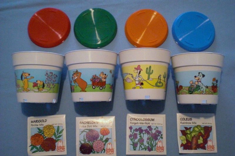 Arbys Hanna Barbera Planters Complete Set of 4 Plus   