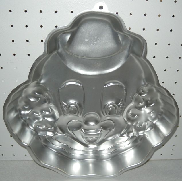   Nurse Nancy   Little Girl Wilton Cake Pan 12x13 Insert 2105 802  