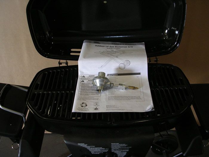 BLUE RHINO GAS TAILGATE PORTABLE GRILL GTC1000SP  