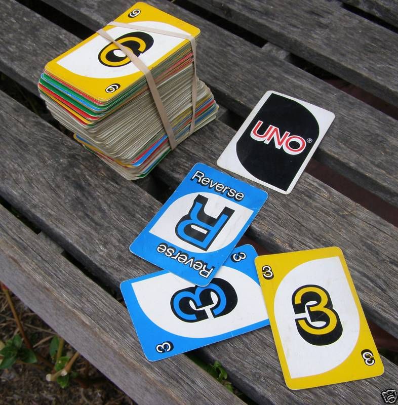 RARE 304 VINTAGE 1970S OR EARLIER UNO PLAYING CARDS  