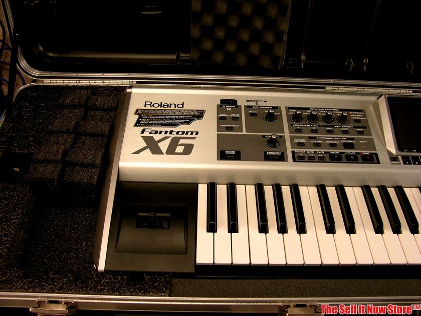 Roland Fantom X6 X 6 Keyboard Synthesizer Electronic Piano X Series 