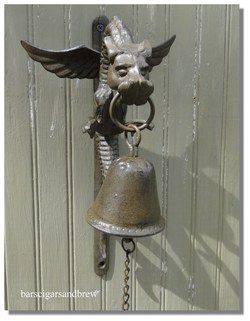   BELL winged ring dinner gargoyle garden vintage Gothic Look NEW  