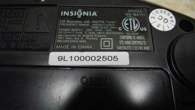 Insignia NS B4111 CD Boombox with AM/FM Tuner   Black AS IS WORKING 