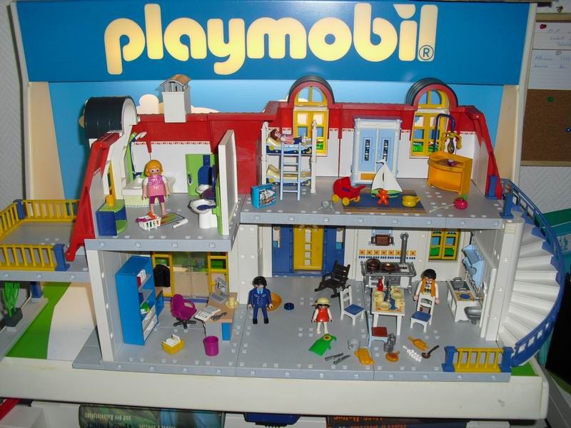 PLAYMOBIL EINFAMILIENHAUS AUS SET 3965 MIT MÖBELN + FIGUREN+ZUBEHÖR 