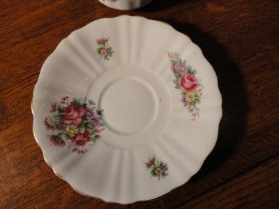 VINTAGE ROYAL STUART BONE CHINA TEA CUP/SAUCER ENGLAND  