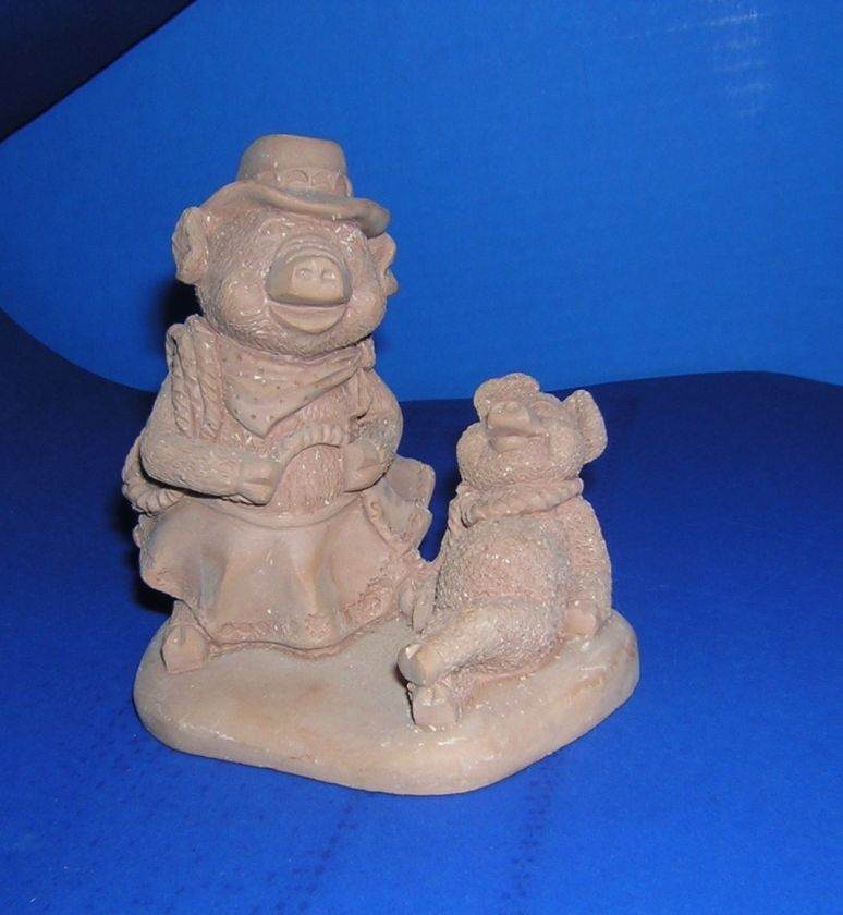 MAMA PIG ROPING LITTLE BOY PIG PECAN SHELL/RESIN READY TO PAINT  