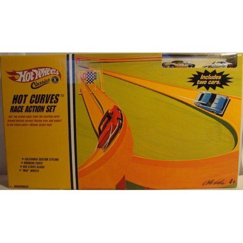 Hot Wheels Classics Hot Curves Race Action Set MIB  